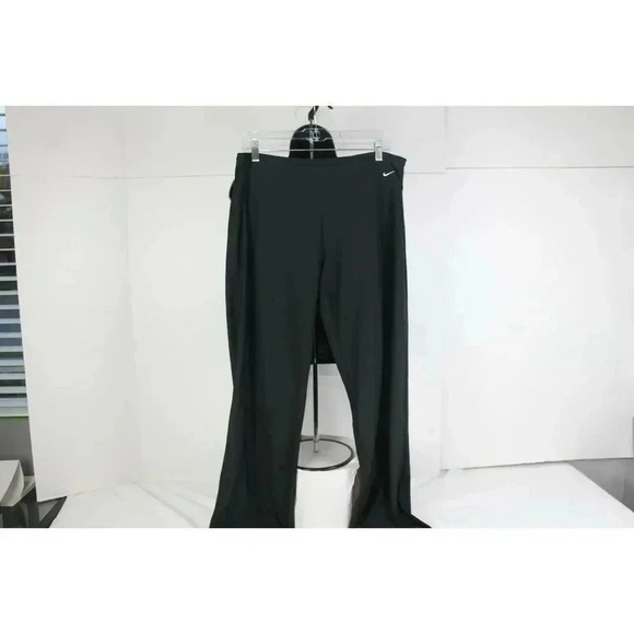 ladies Nike DRI FIT work out pants - Picture 1 of 6